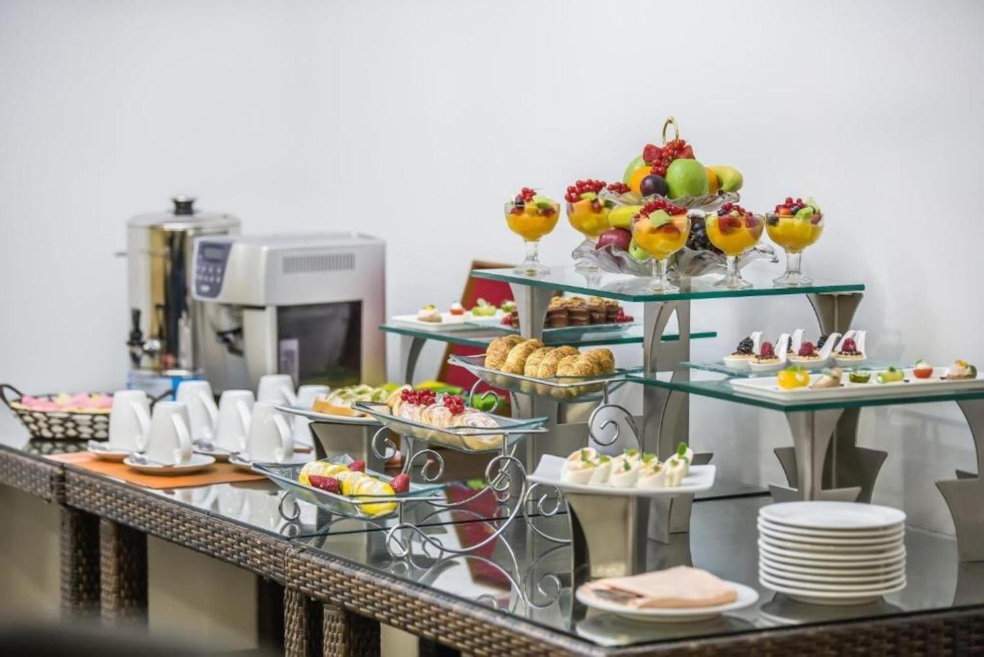 International Bur Juman By Sunday Hotel 5*