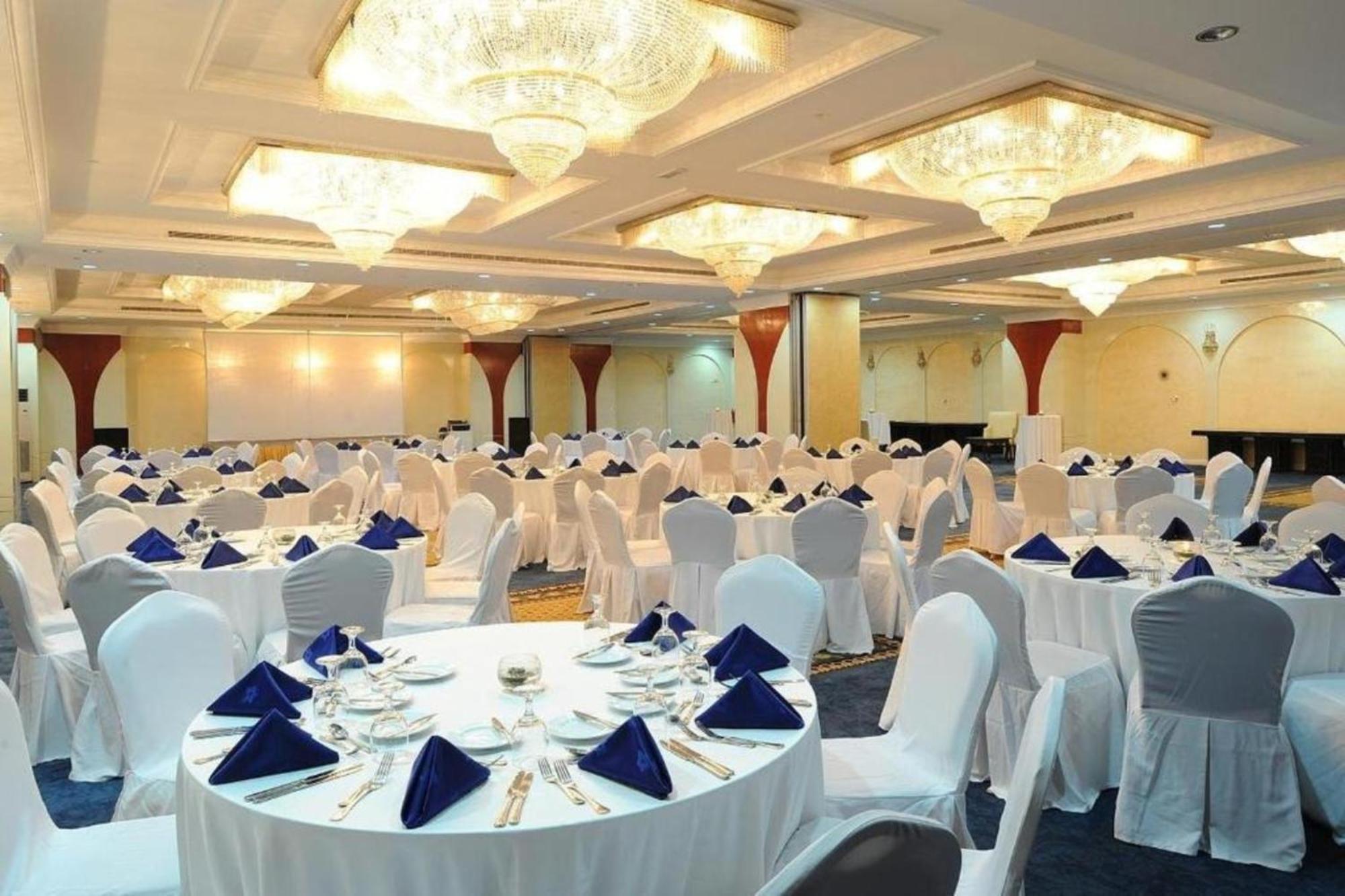 International Bur Juman By Sunday Hotel