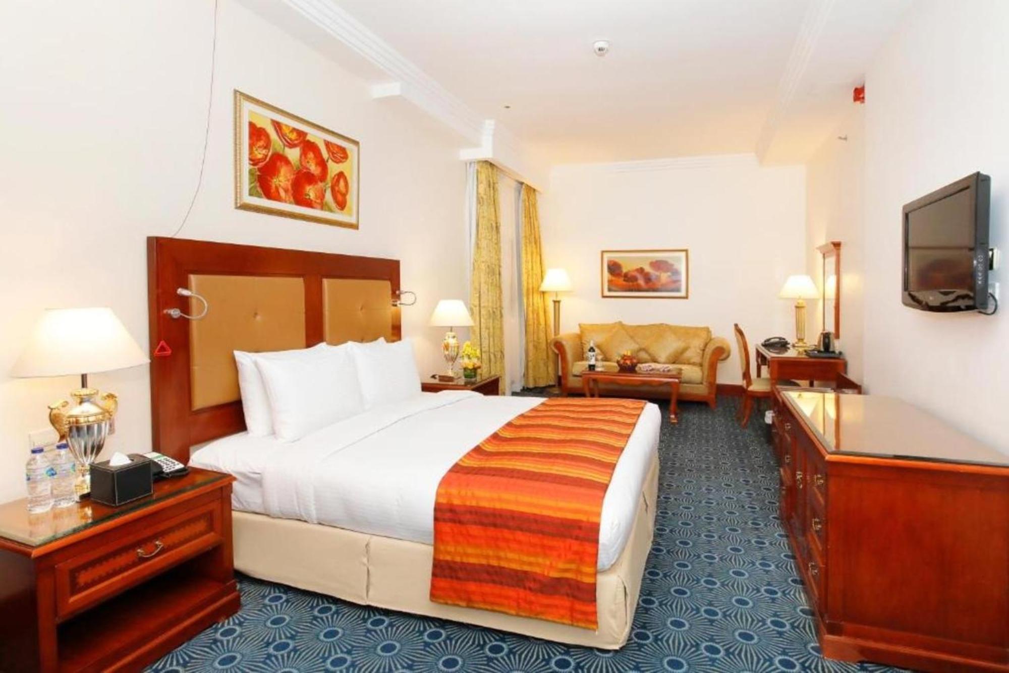 International Bur Juman By Sunday Hotel 5*